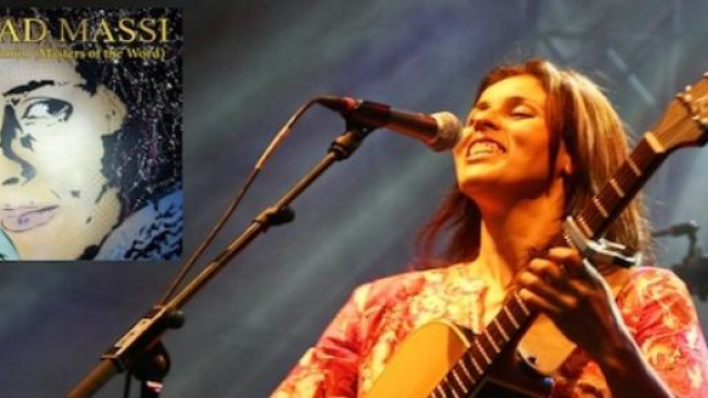 Ce dernier album met en musique la po&eacute;sie arabe.