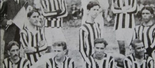 A primeira gera&ccedil;&atilde;o dos meninos da vila, em 1917