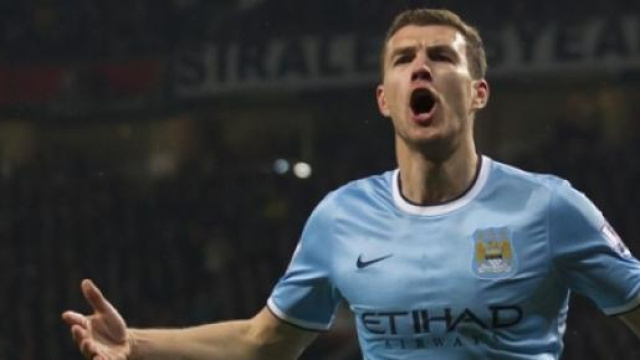 Dzeko, attaccante del Manchester city