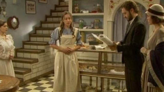 Francisca falsifica i documenti 
