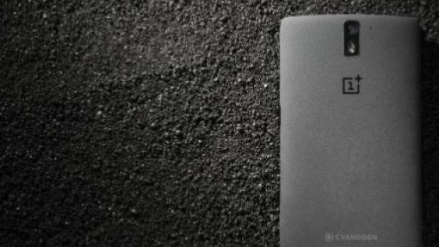 retro smartphone oneplus one