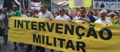 Militares no poder n&atilde;o &eacute; algo constitucional