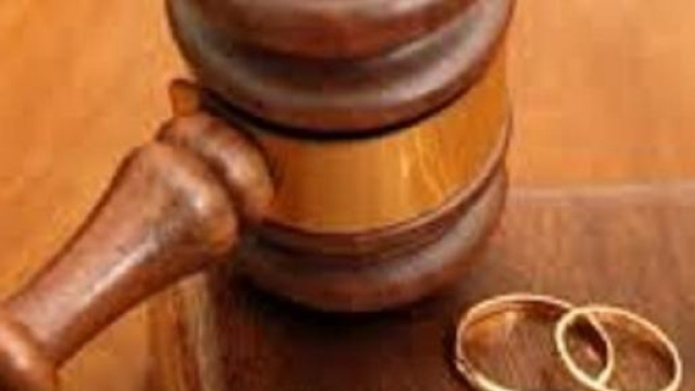 Il divorzio breve &egrave; legge: basteranno sei mesi