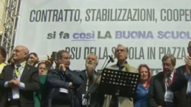 Sindacati e Renzi distanti sulla Buona Scuola. 