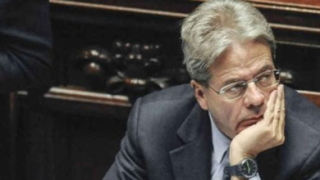 Gentiloni in aula per rispondere alle opposizioni.