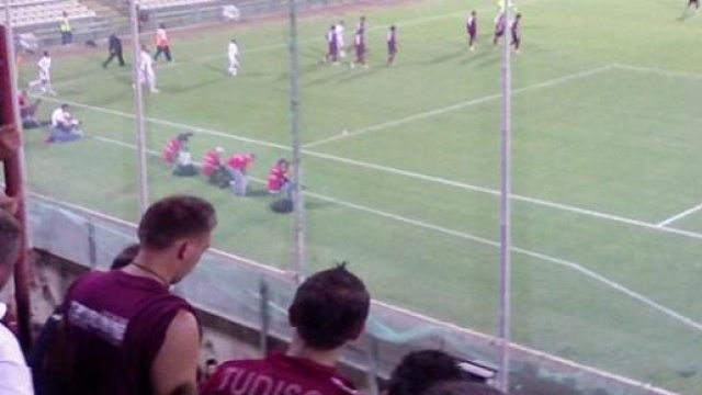 Salernitana-Barletta, bolgia allo stadio Arechi 