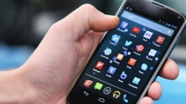 Volantino Unieuro vs Euronics Tufano: confronto