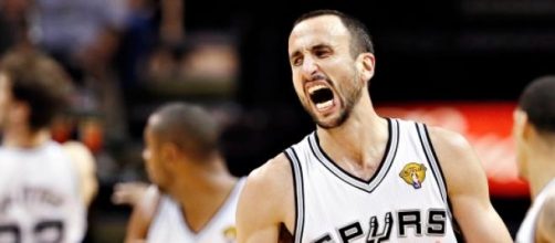 Manu festejando en su equipo, San antonio Spurs.