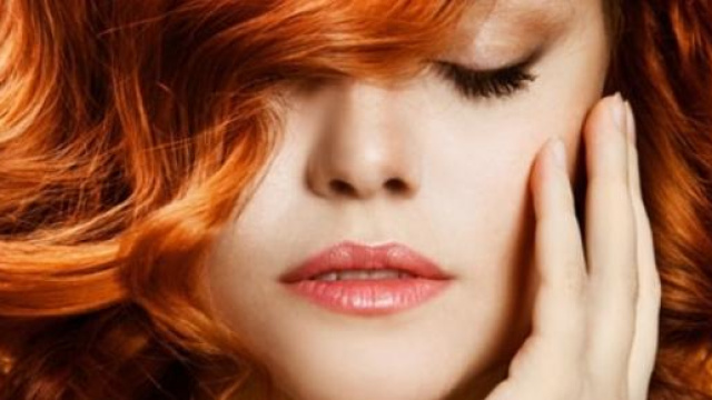 Tagli capelli estate 2015: mossi, corti, colori