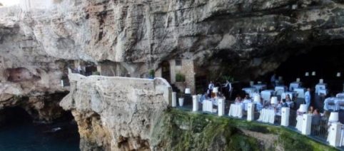 'Grotta Palazzese' una experiencia inolvidable en el sur de Italia