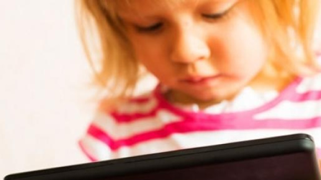 Cresce il rapporto tra bimbi e tablet