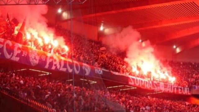 L'ambiance, r&eacute;volue, du Parc des Princes.
