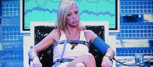 Una entrevista que debi&oacute; de ser un pol&iacute;grafo