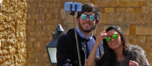 Wimbledon is to ban usage of selfie sticks