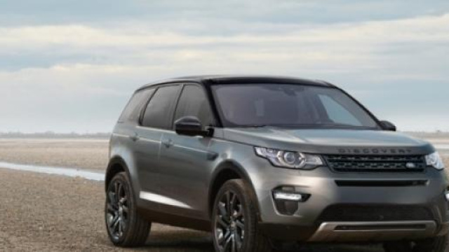  Land Rover Discovery Sport: arriva novit&agrave; 