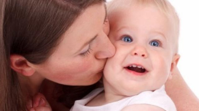 Frasi auguri e messaggi per la festa della mamma