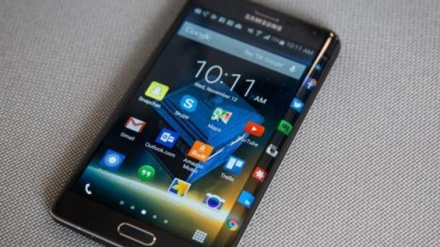 Samsung S6 Edge, offerte di Euronics e Mediaworld