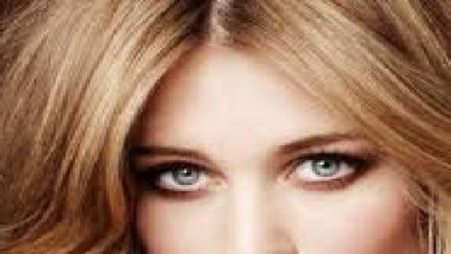 Nuovi tagli di capelli, il ciuffo, estate 2015