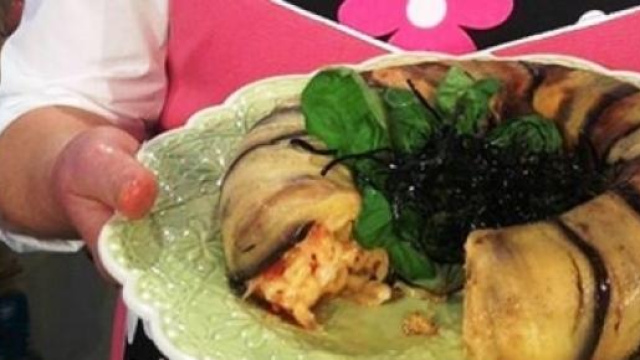 Savarin di maccheroncini e melanzane