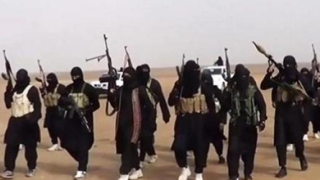 Terrorismo, trovate dieci fosse comuni a Tikrit