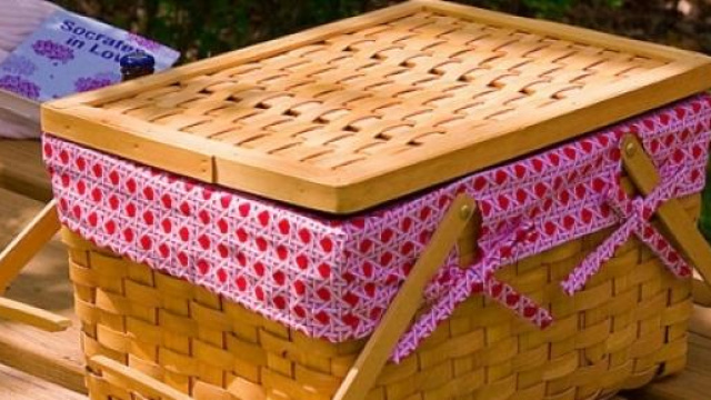 Tipico cestino porta alimenti da pic-nic