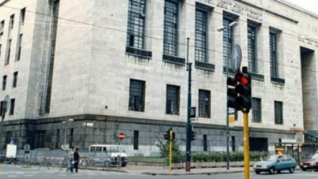 Terrore in Tribunale: imputato spara in udienza 