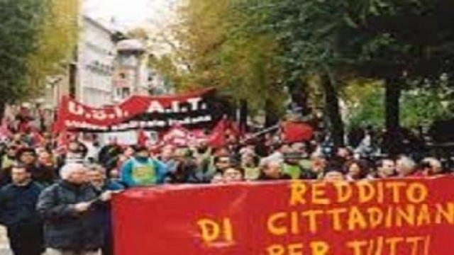 Manifestazione per il reddito di cittadinanza.