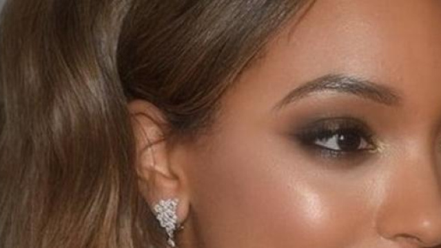 Taglio corto e Wavy di Jourdan Dunn