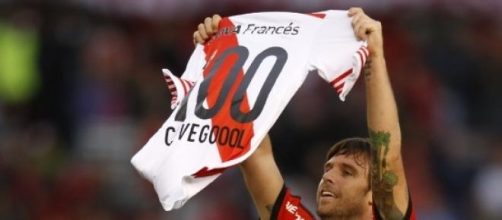 Cavenaghi relegado, ser&iacute;a suplente en el clasico