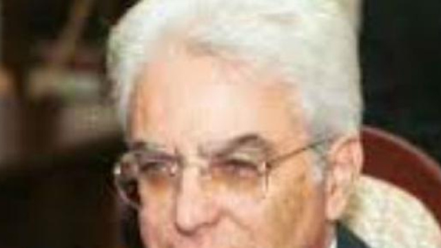 Sergio Mattarella condanna la corruzione