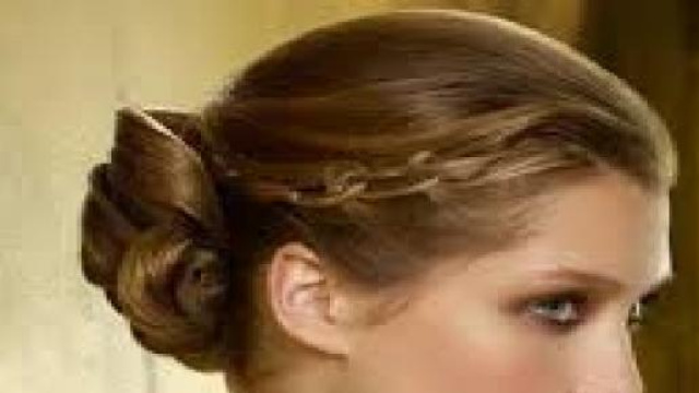 Tagli capelli, acconciature per le cerimonie 2015