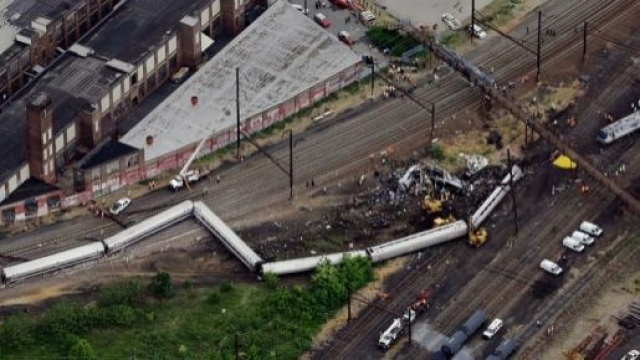 Filadelfia, deragliamento del treno Amtrak 188