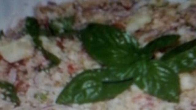 Si comincia con una golosa Panzanella.