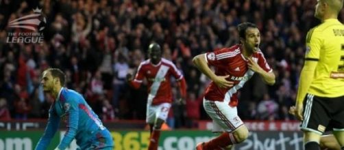 "Kike" Garc&iacute;a festejando el segundo gol del "Boro"