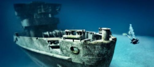 U.S.S Kittiwake hundido en Seven Mile