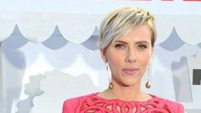 Tagli e colore capelli estate 2015 - foto pubb fb