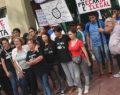 Vecinos sitiados por 24 horas en la Municipalidad de Córdoba