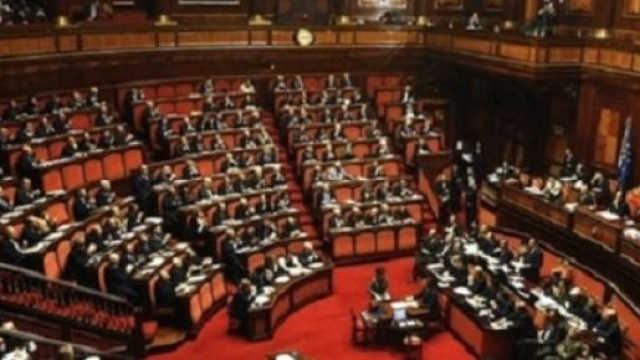 Scuola ultime news, M5S attacca il governo