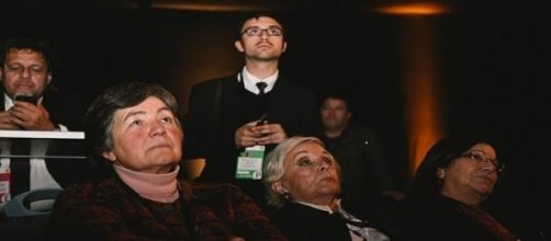 Los ciudadanos tiene derecho a los debates