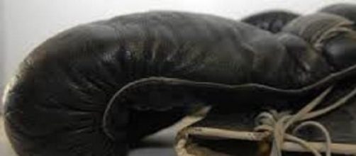 Reveco podr&aacute; usar los guantes para una revancha