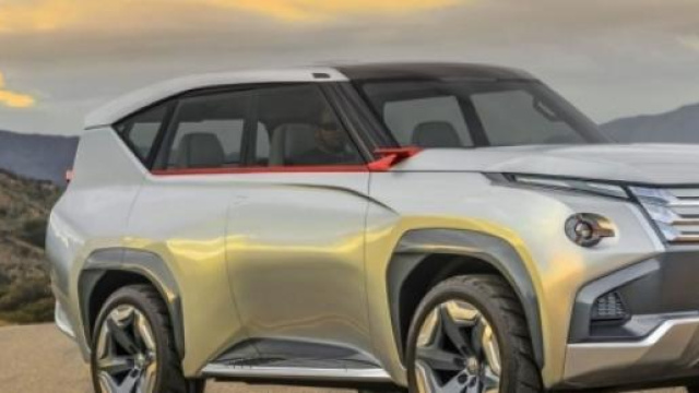 Mitsubishi Pajero: il nuovo modello esce nel 2017 