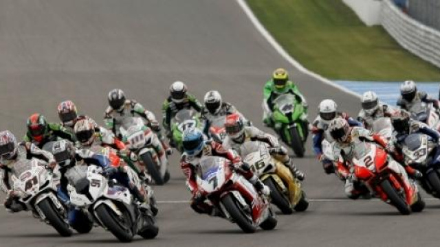 Superbike GP Gran Bretagna 2015, orari diretta 