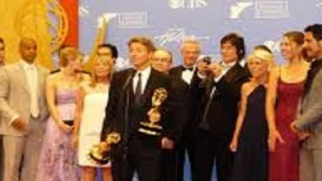 Il cast di Beautiful durante una premiazione.