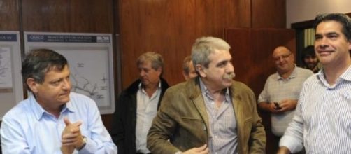 Capitanich festej&oacute; su triunfo en las PASO.