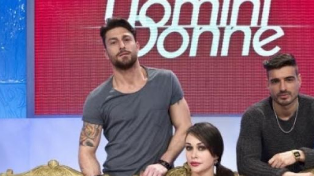 Anticipazioni Uomini e donne: viaggio post-scelta