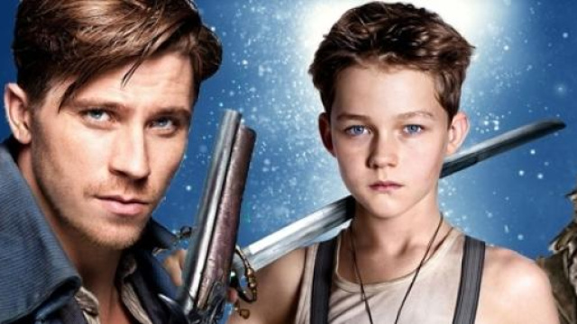 Levi Miller, Garrett Hedlund, Hugh Jackman in Pan 