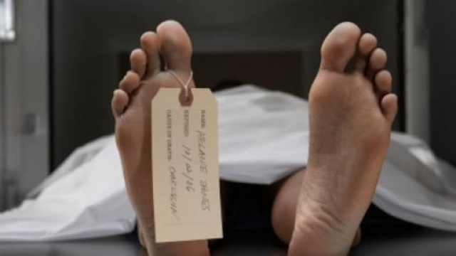 Morto da due giorni, si risveglia