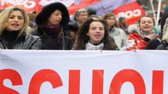 Scuola d'infanzia contro le deleghe in bianco 