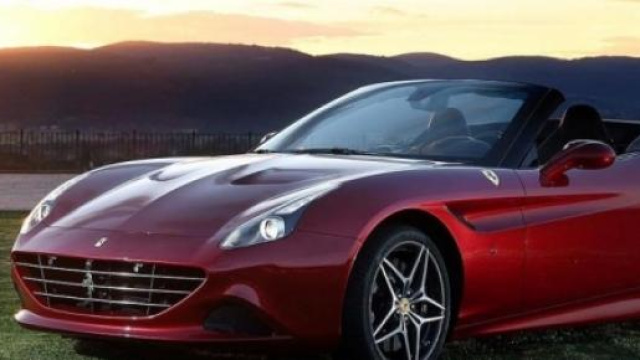Ferrari California Turbo v8