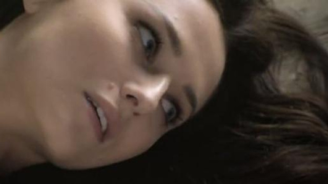 Le tre rose di Eva 3: Aurora non &egrave; morta?